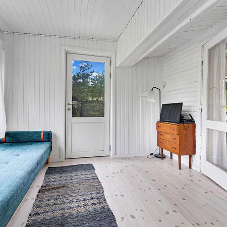 Cozy Summerhouse Close To The And Forrest Hojby